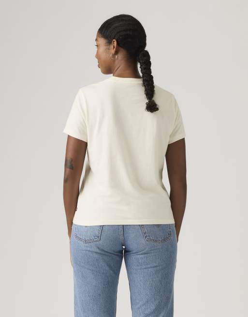 Levi's Graphic London favorite tee in white, 2 of 4