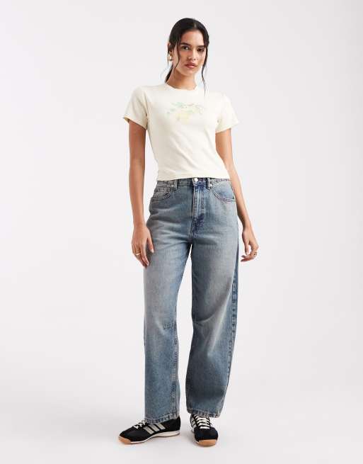 Levi's graphic print baby tee in buttermilk yellow, 3 of 4