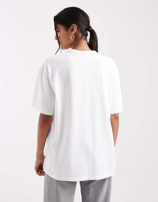 Levi's graphic print t-shirt in white, 2 of 4