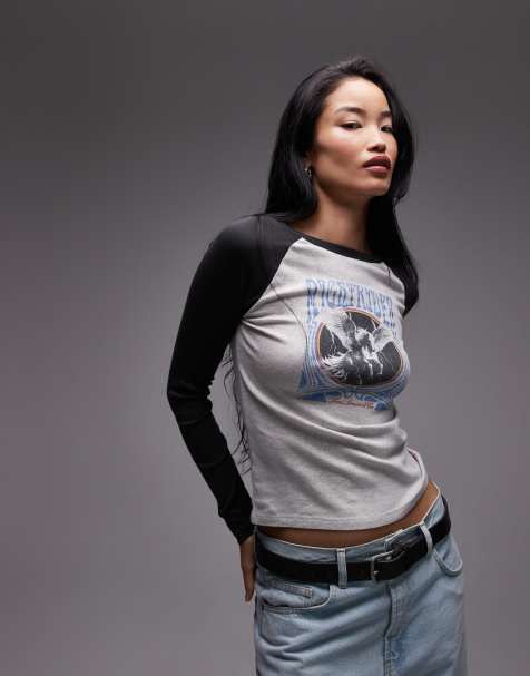 Levi's graphic raglan t-shirt in white - view 1