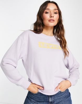Levi's graphic standard sweatshirt in lilac - ASOS Price Checker
