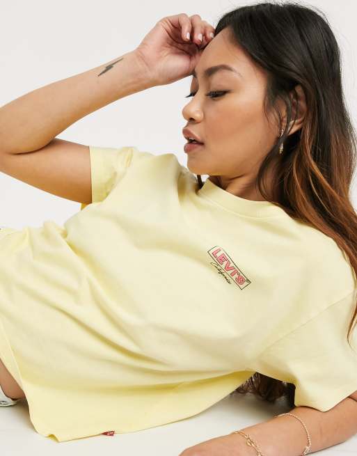 T shirt best sale levis pastel