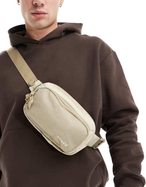 Levi's – Gürteltasche in Hellbraun