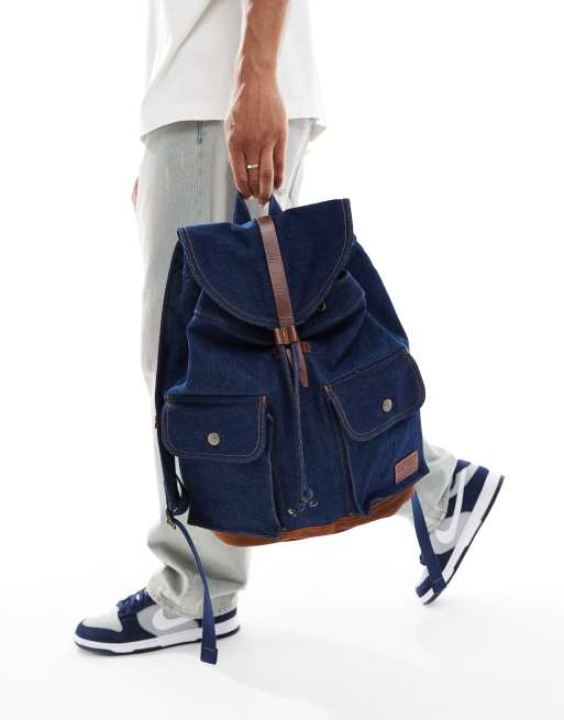 Levi's – Heritage – Jeans-Rucksack in dunkler Waschung mit Lederverzierung