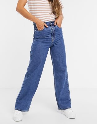 loose straight fit jeans