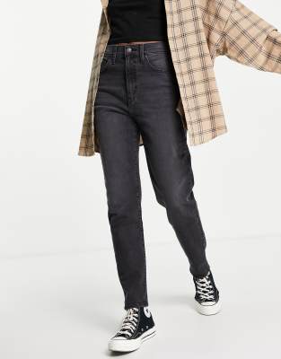 Levi's High Waist Mom Jeans In Black