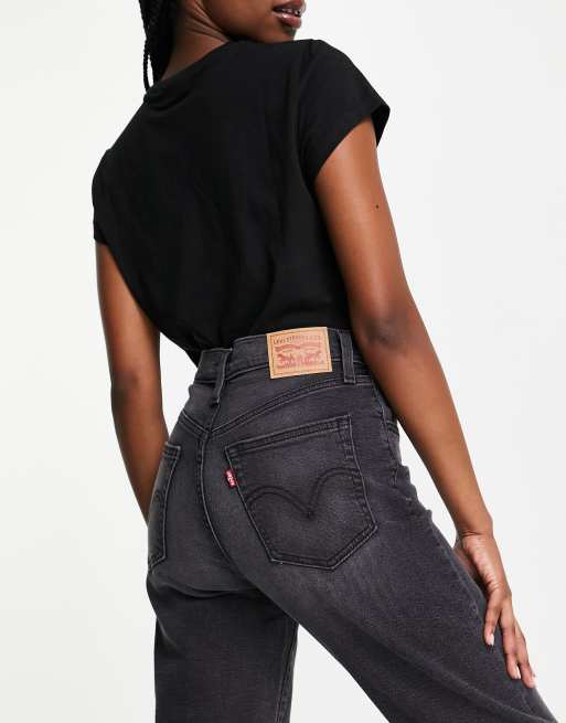 Levi's® HIGH WAISTED MOM - Jeans Tapered Fit - black denim