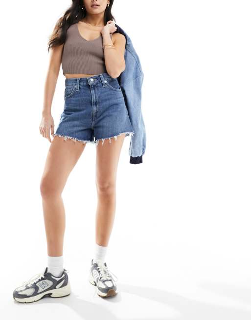 Levi's high waisted mom denim shorts in blue | ASOS
