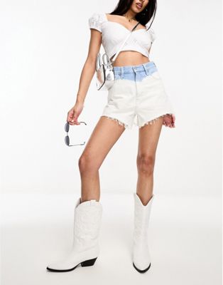 Levi's High waisted mom denim shorts in white blue ombre wash - ASOS Price Checker