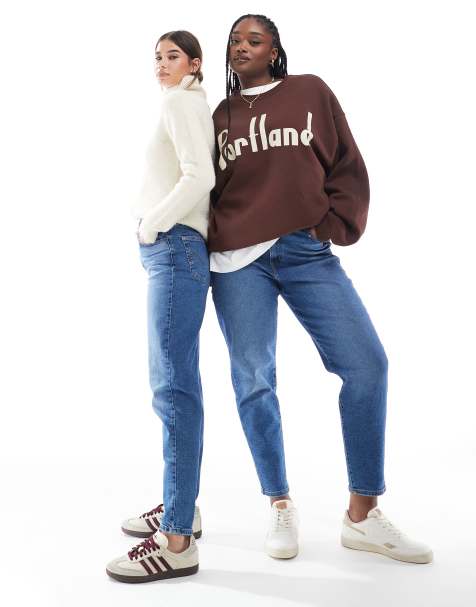Levi's high waisted mom jeans in mid wash - view 1