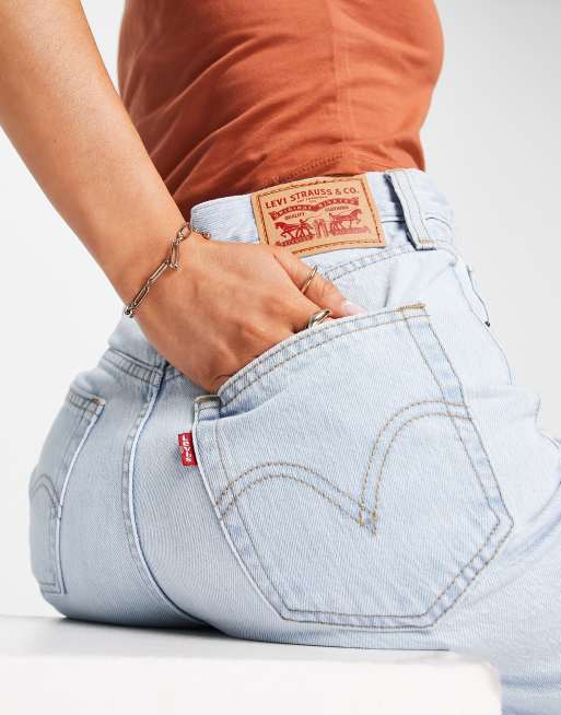 Levi's light on sale wash jeans