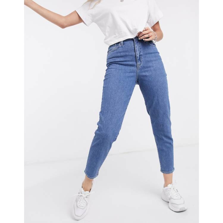 Levi's® Plus HIGH WAISTED MOM - Jeans Tapered Fit - blue denim