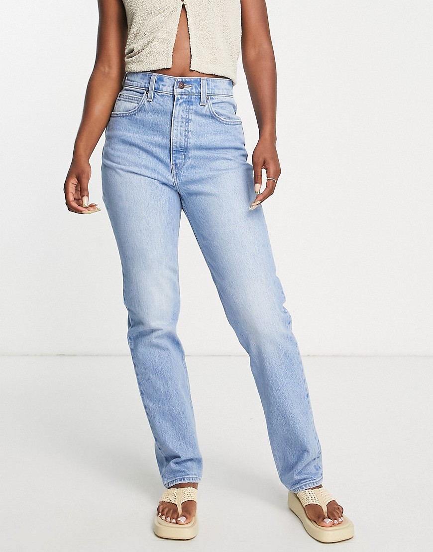 levi's - højtaljede 70'er slim fit-jeans med lige ben i mellemvask-blå