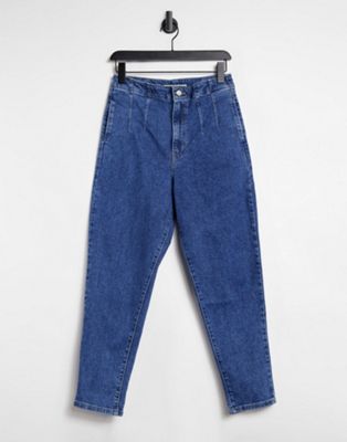 Levi's Hollywood high waist tapered jeans in blue-Blues