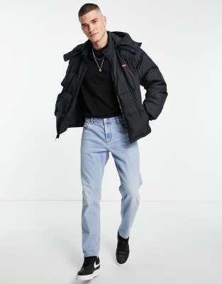 levi black puffer coat