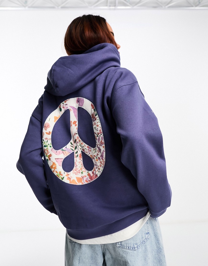 Levi’s hoodie in navy with peace backprint