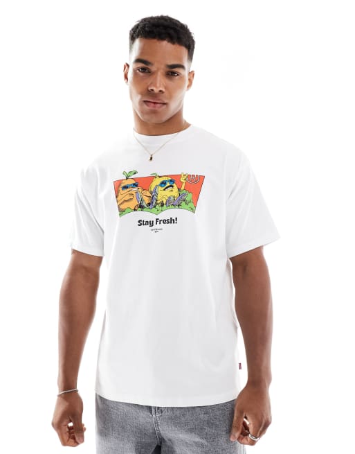 Levi's - Hvid T-shirt med flagermuslogo og 'Stray Fresh'-frugtprint i vintage-pasform