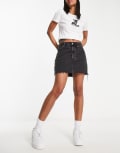 [Levi's] Levi's icon skirt in black W28 STORM COMING