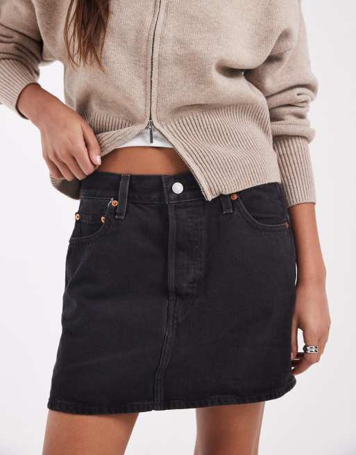 Levi's – Icon – Svarttvättad jeanskjol i minilängd, 3 av 5