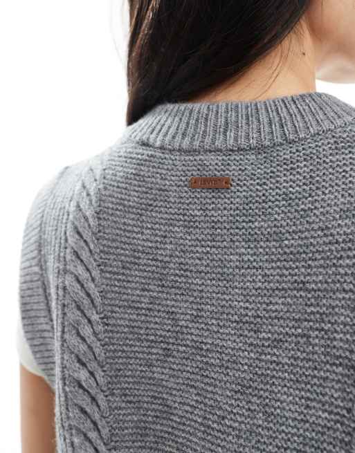 Levi's – Ines – Szary podkoszulek z dzianiny o warkoczowym splocie, 3 z 4