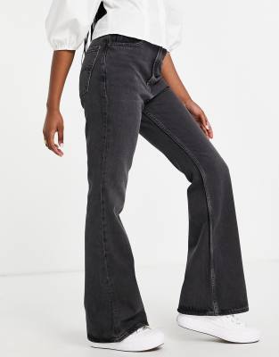 flared broek levi's