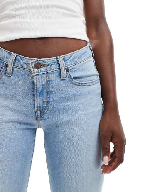 Levi's – Jasnoniebieskie jeansy o obcisłym kroju z bardzo niskim stanem, 5 z 5