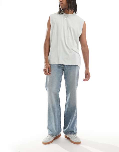 Levi's 567 relaxed flare jeans in light wash 