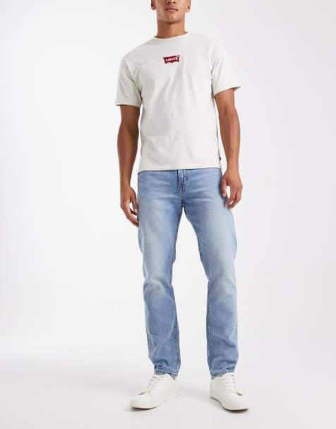 Levi's 502 tapered jeans in bleach wash