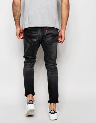 levis 520 tapered fit jeans