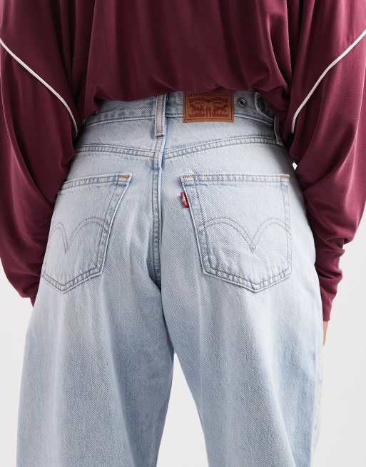 Levi's jeansy o kroju barrel ze ściągnięciem w talii w jasnym spraniu, 4 z 5