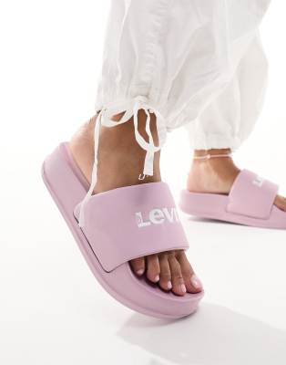 Levi's - June - Auffällige, gepolsterte Slider in Rosa mit Logo