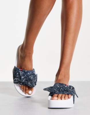 navy flatform sandals