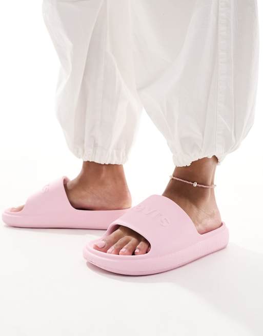 Levi's - June Next - Slippers met logo in roze