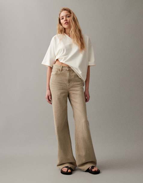 Levi's – Kamiennobeżowe jeansy Ribcage z szerokimi nogawkami - view 1