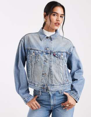 Levi's - Knapp geschnittene Trucker-Jeansjacke im 90er-Stil in Hellblau