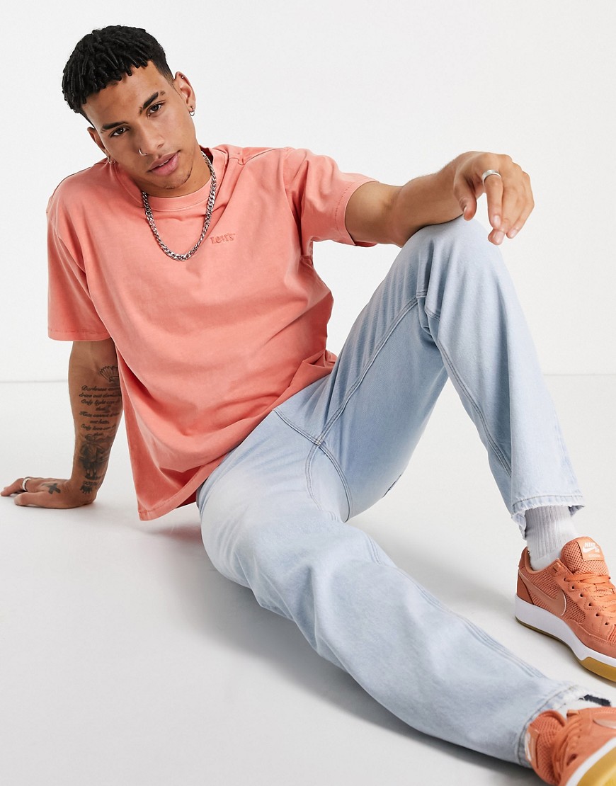 Levi's – Korallrosa färgad t-shirt med vintagelogga-Pink