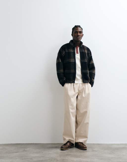Levi's kurtka sherpa Nolan w kolorze khaki, 3 z 5