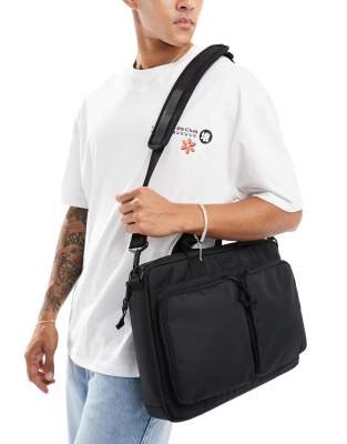 Levi's L pack messenger bag in black