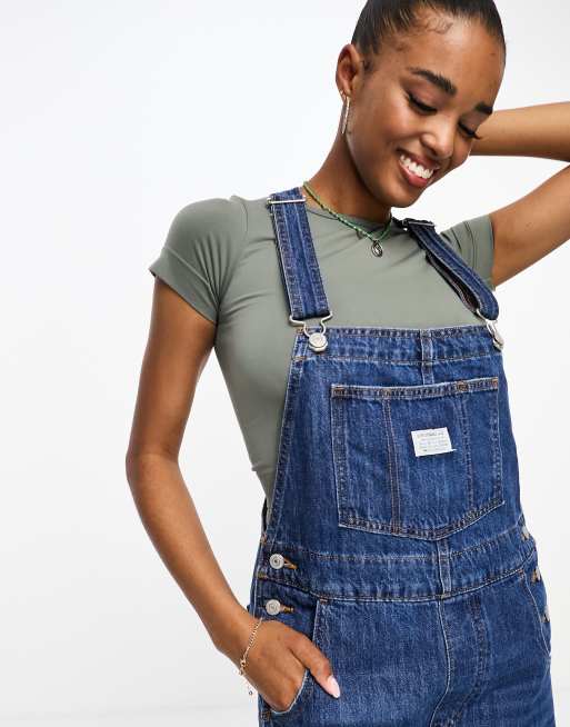 Levi's – Latzhose aus Denim in blauer Waschung im Vintage-Design, 4 von 4