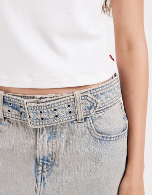 Levi's lavtaljede denim mininederdel med bælte i syrevask blå, 2 af 5