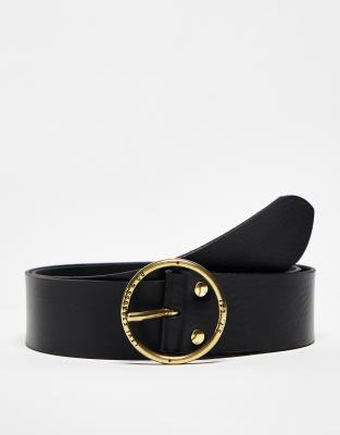 Levi's Leather Belt In Black With Gold Circle Buckle