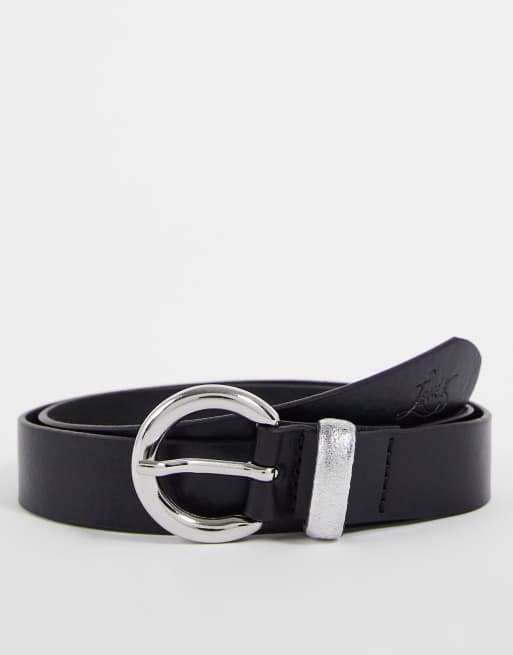 Levi's leather belt in black ASOS