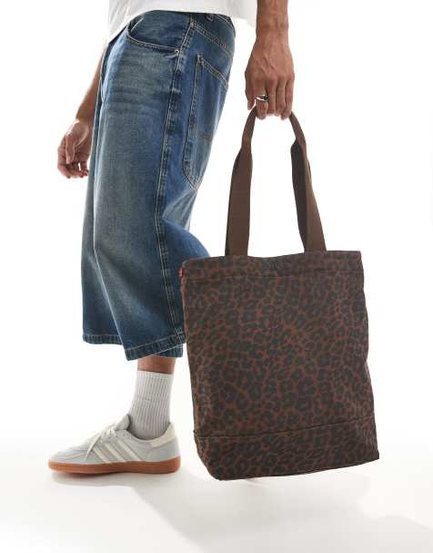 Levi's leopard print canvas tote bag in dark brown - view 2