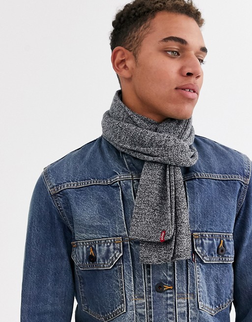 Levi's Limit scarf in grey