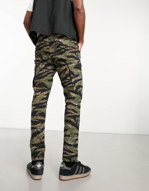 Green sale camouflage pants