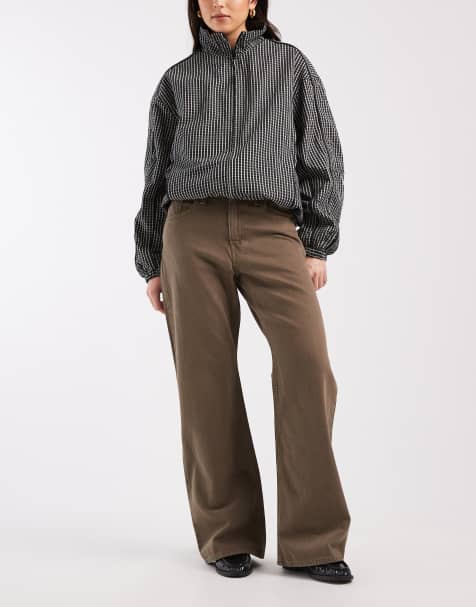 Levi's – – Locker geschnittene Bootcut-Jeans in Braun - view 1