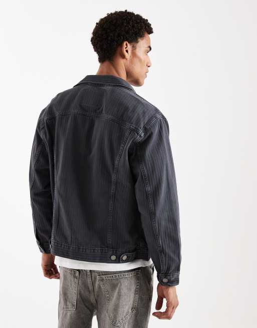 Levi's – Locker geschnittene Trucker-Jeansjacke mit farblich abgestimmten Streifen in Schwarz, 3 von 5