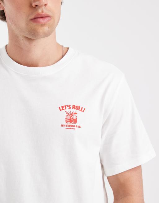 Levi's lockeres T-Shirt mit Grafik-Print auf der Rückseite in Weiß, 5 von 5