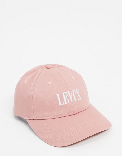Levi's logo cap in pink