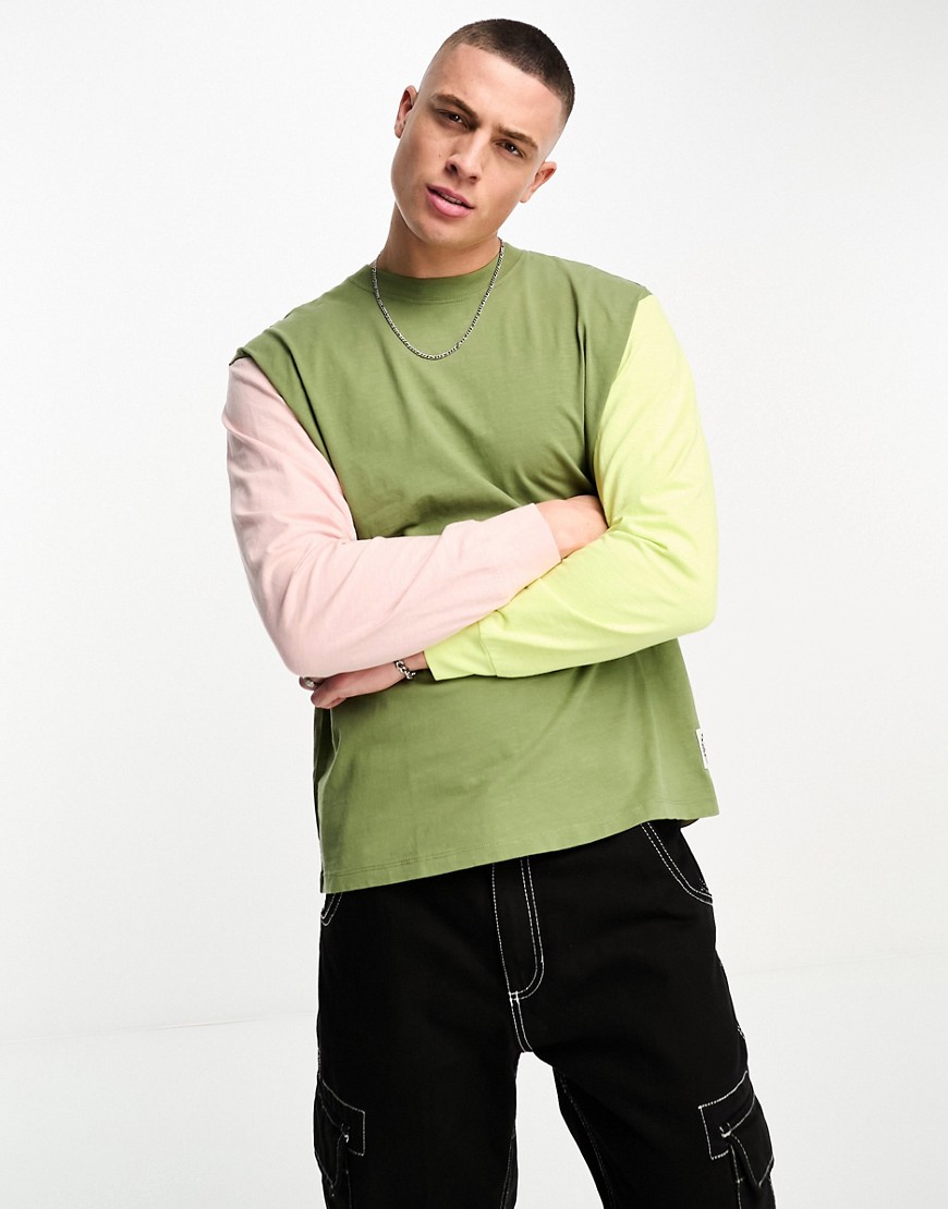 Levi's long sleeve t-shirt in colour block with small logo-Green